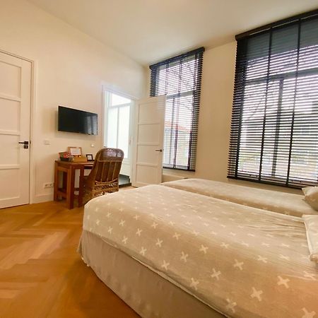 Bed and Breakfast Oranjepark Дордрехт Экстерьер фото